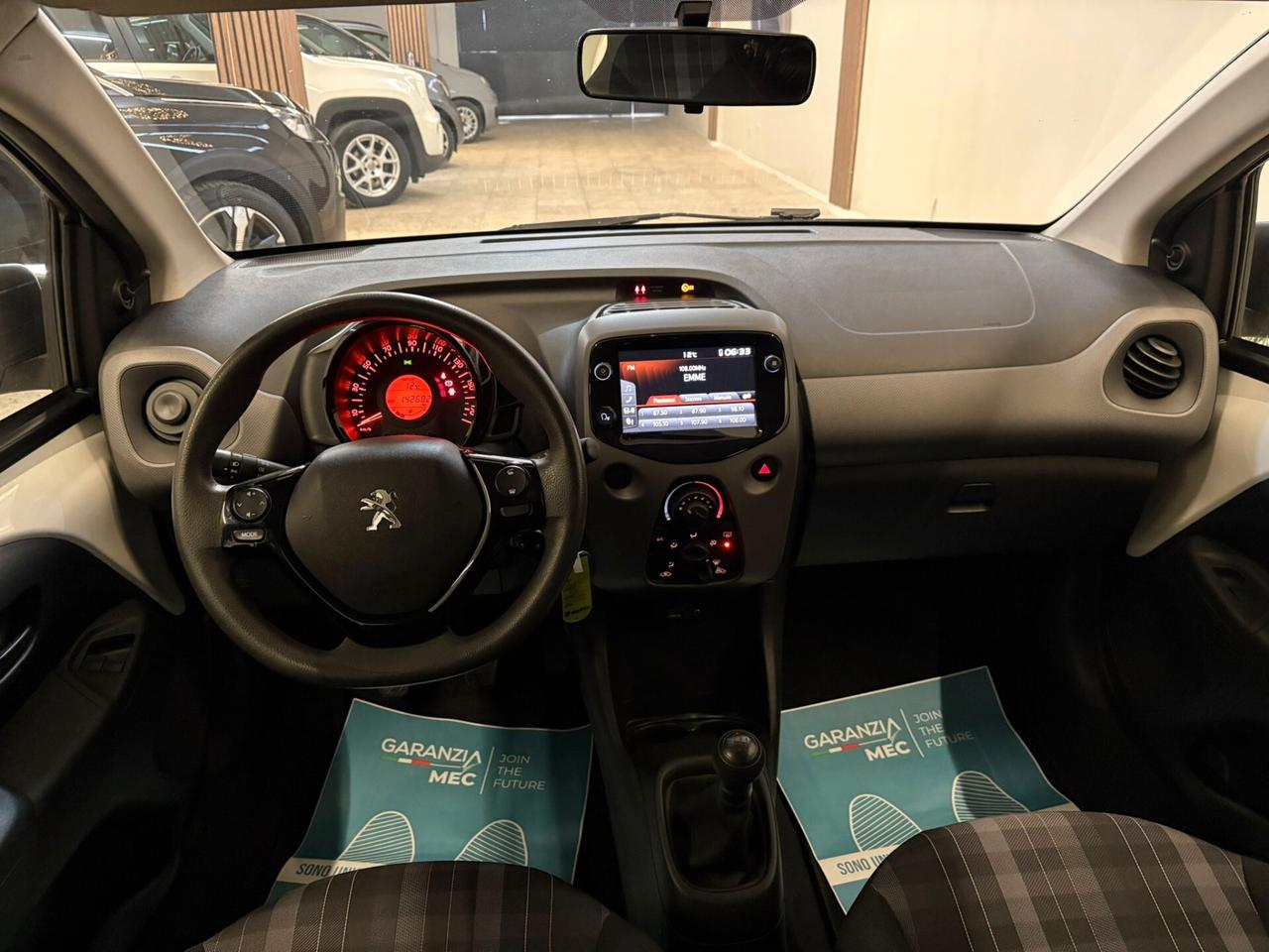 Peugeot 108 1000cc 72cv VTi 5 porte Allure