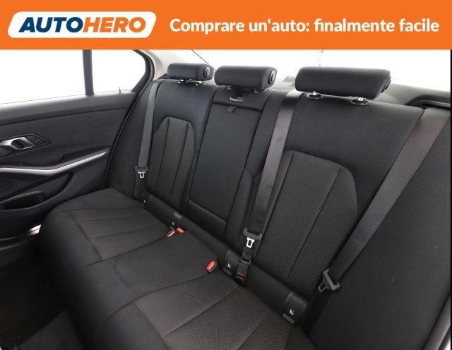 BMW 318 d 48V Business Advantage