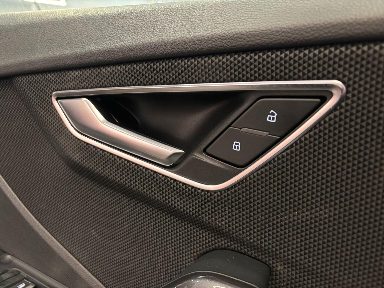 Audi Q2 35 TDI quattro S tronic line Edition 2.0 150cv Tetto Apribile