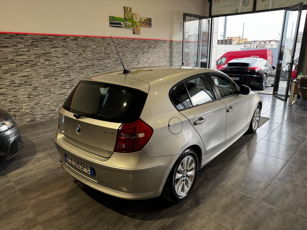 Bmw 116 116i cat 5 porte Attiva