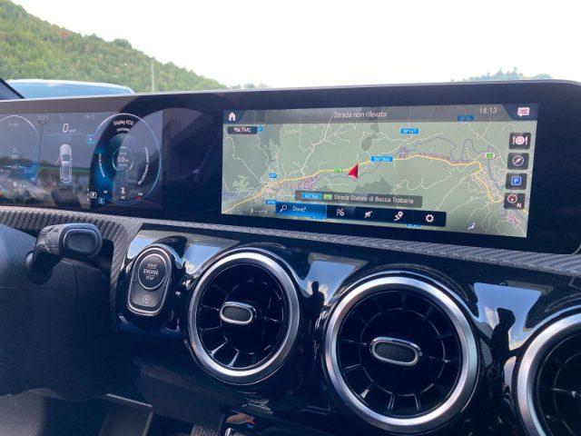 MERCEDES-BENZ A 180 d Automatica 4p. PREMIUM SPORT, SCHERMI GRANDI