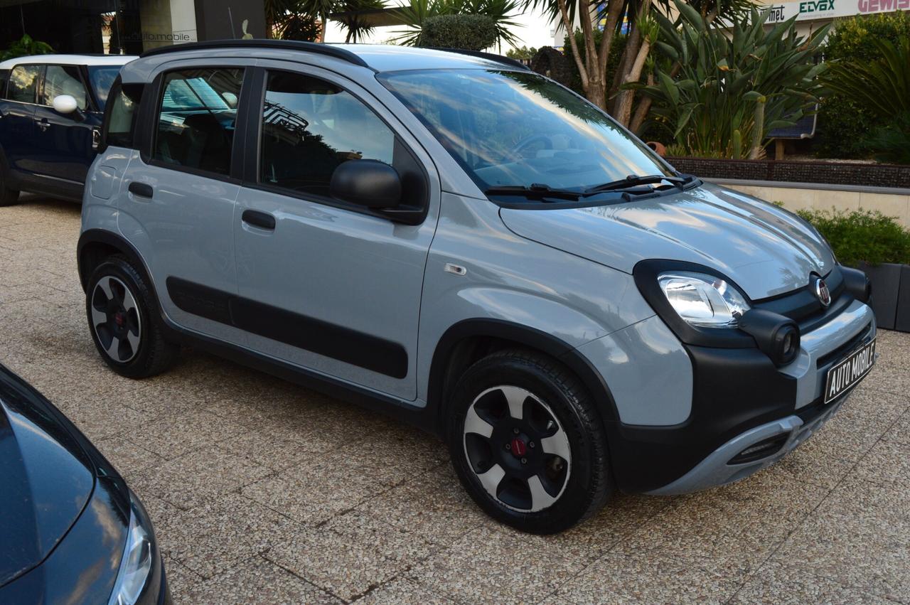 Fiat Panda 1.0 FireFly S&S Hybrid City Cross