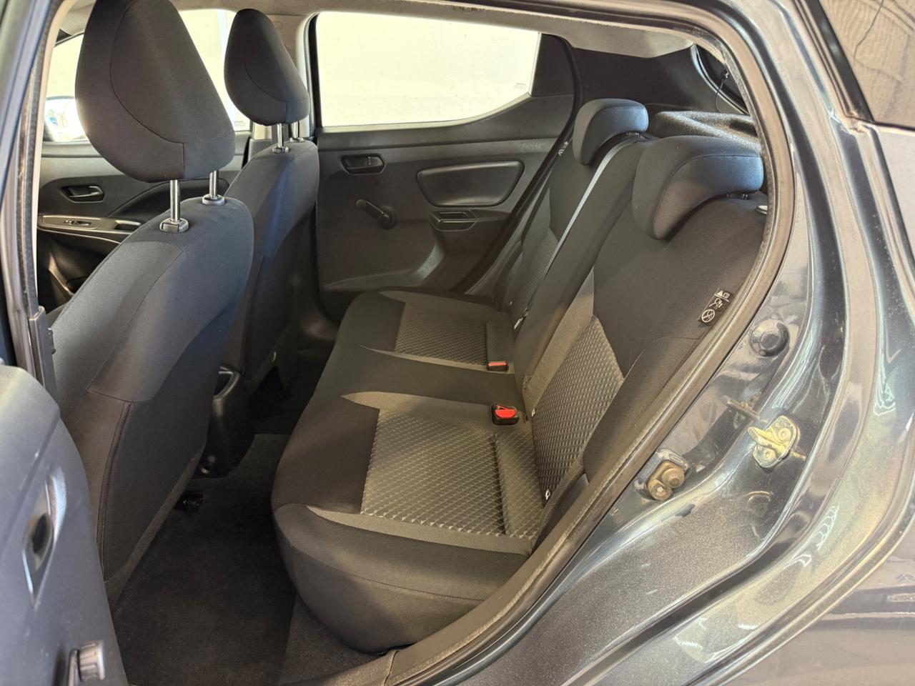 Nissan Micra 1.0L 12V 5 porte Visia - 12 Mesi Garanzia