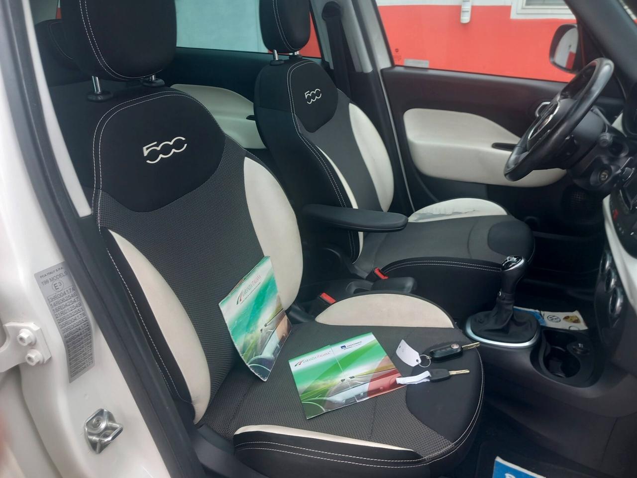 Fiat 500L 1.3 Multijet 95 CV Trekking TETTO NAVI RETROCAMERA SENSORI R 17 AUTOMATICA F 1 AL VOLANTE