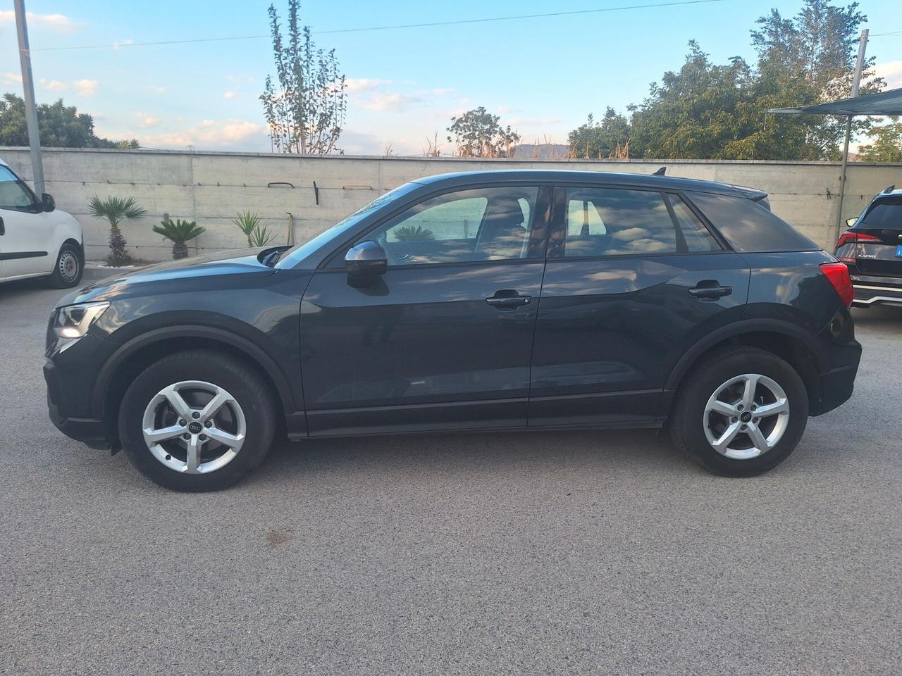 Audi Q2 30 TDI Business Advanced