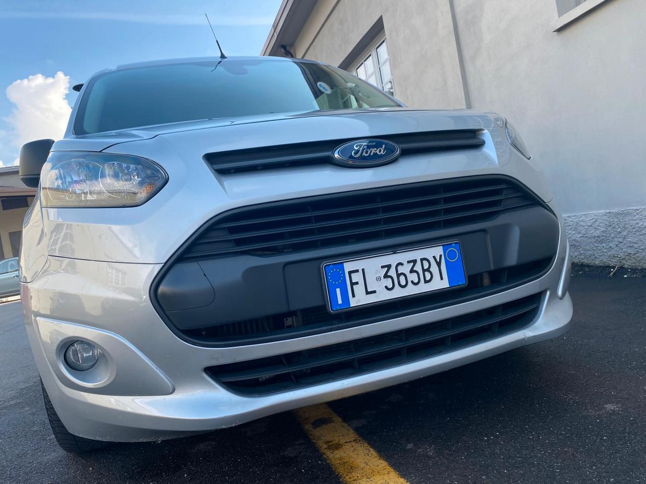 Ford Transit Connect Tourneo 5 posti autocarro