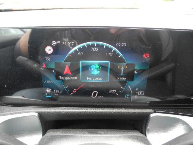 MERCEDES-BENZ GLB 200 d 4Matic Business Extra autom. -7 POSTI- IVA Detr.