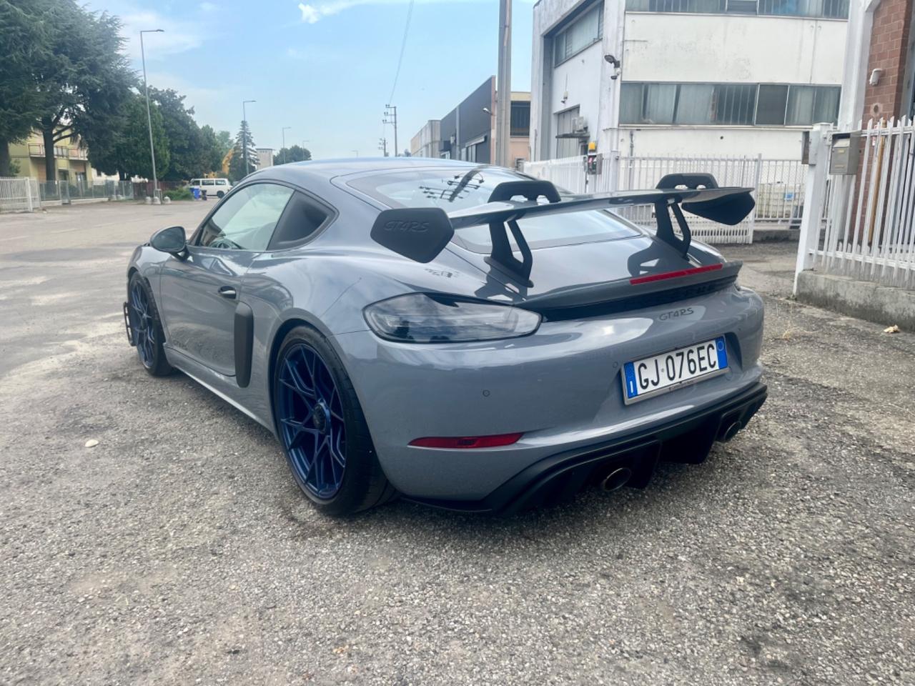 Porsche 718 Spyder Cayman 4.0 GT4 RS