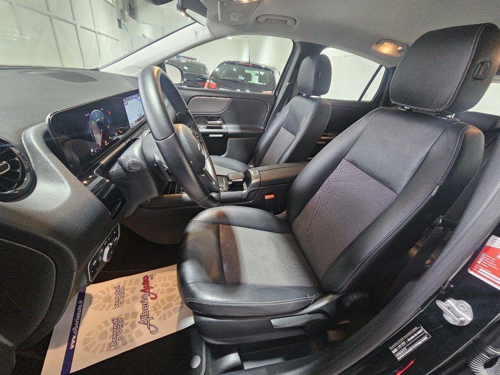 Mercedes-Benz GLA 200 d Automatic Business
