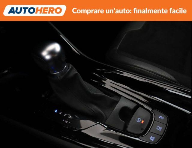 TOYOTA C-HR 2.0 Hybrid E-CVT Style