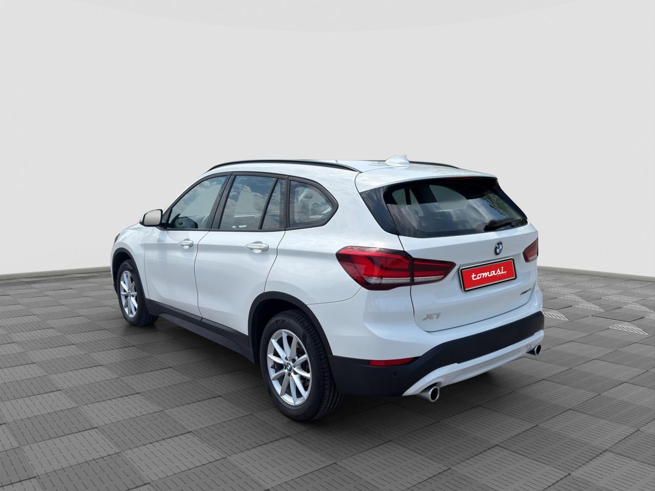 BMW X1 (F48) X1 sDrive18d BUSINESS ADVANTAGE