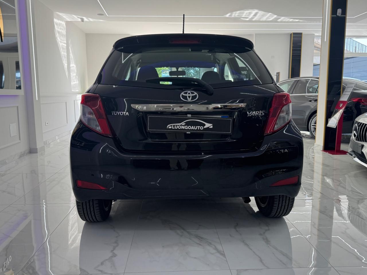 Toyota Yaris 1.4 90 Cv Lounge- Full Opt