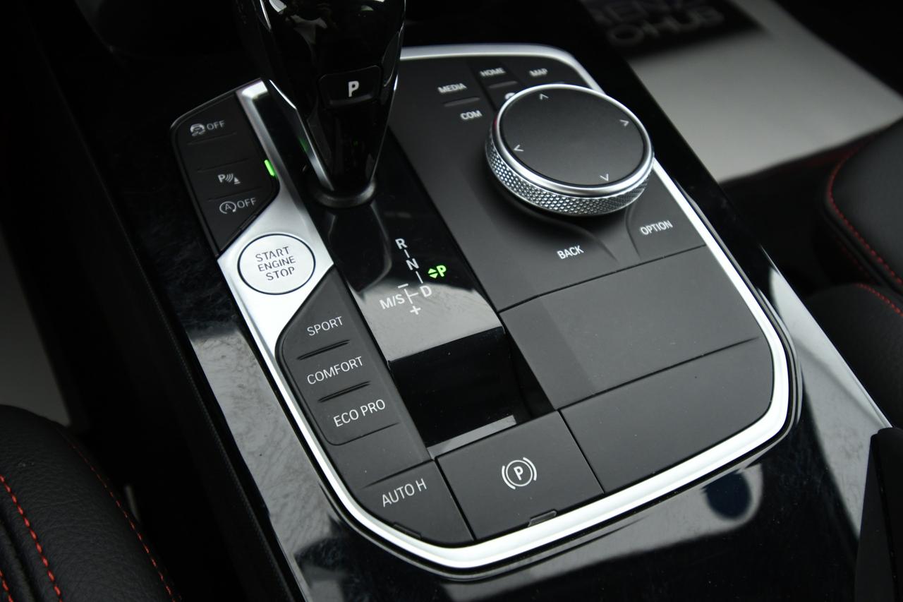 BMW 128ti auto CAMERA+LED+APP CONNECT