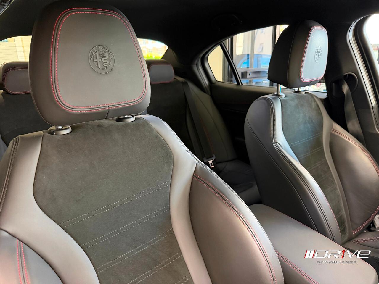 ALFA ROMEO Giulia (2016) Giulia 2.9 V6 Bi-Turbo...