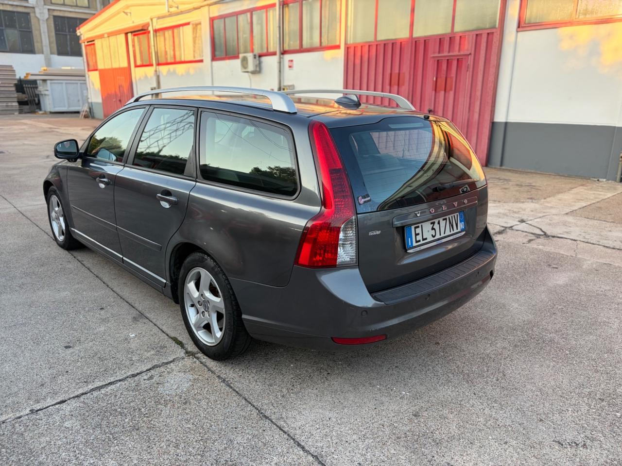 Volvo V50 D2 POLAR PLUS