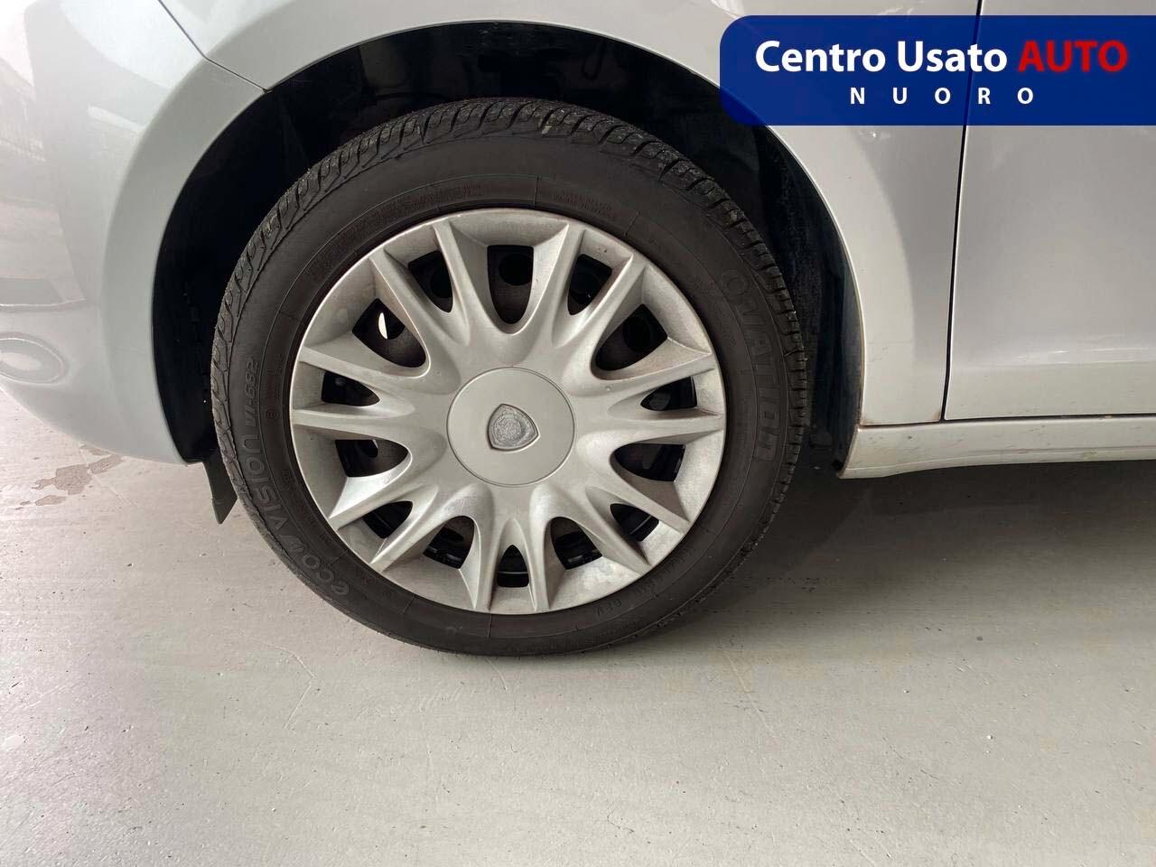 Lancia Ypsilon 1.2 69 CV