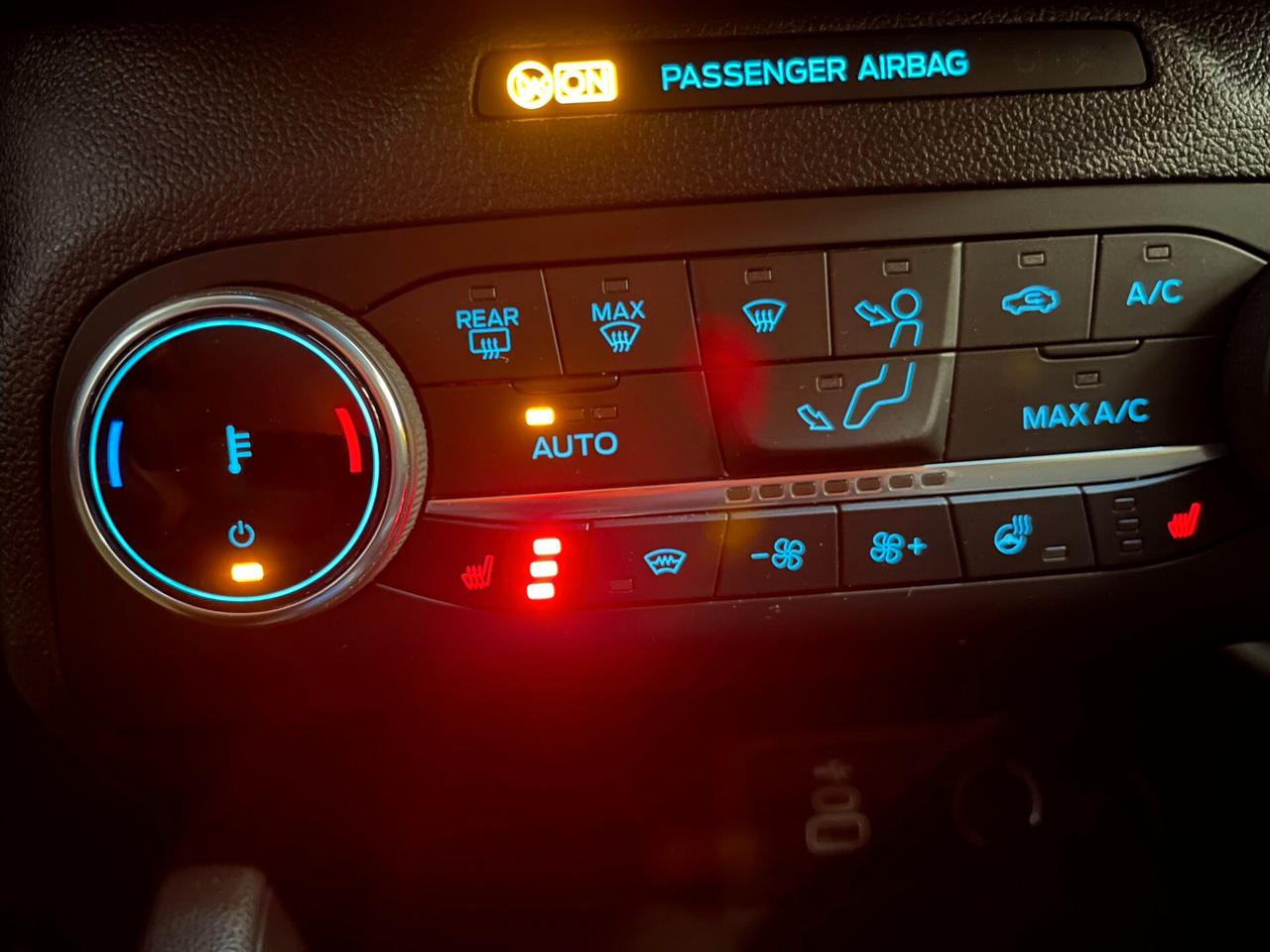 Ford Kuga ST-Line X 2.5 Hybrid c.auto-Ok Neopat-LEGGI SOTTO