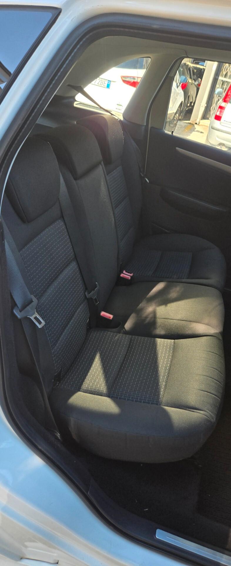 Mercedes-benz B 200 CDI Premium