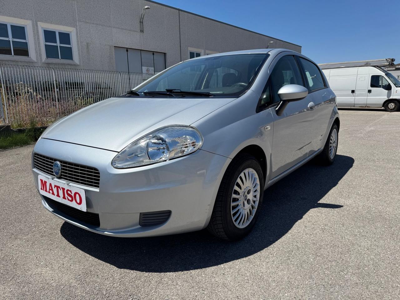 FIAT GRANDE PUNTO 1.2 5p ACTIVE 88000 km