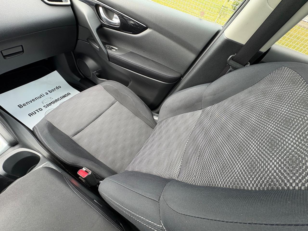 Nissan Qashqai 1.5 dCi DPF Tekna