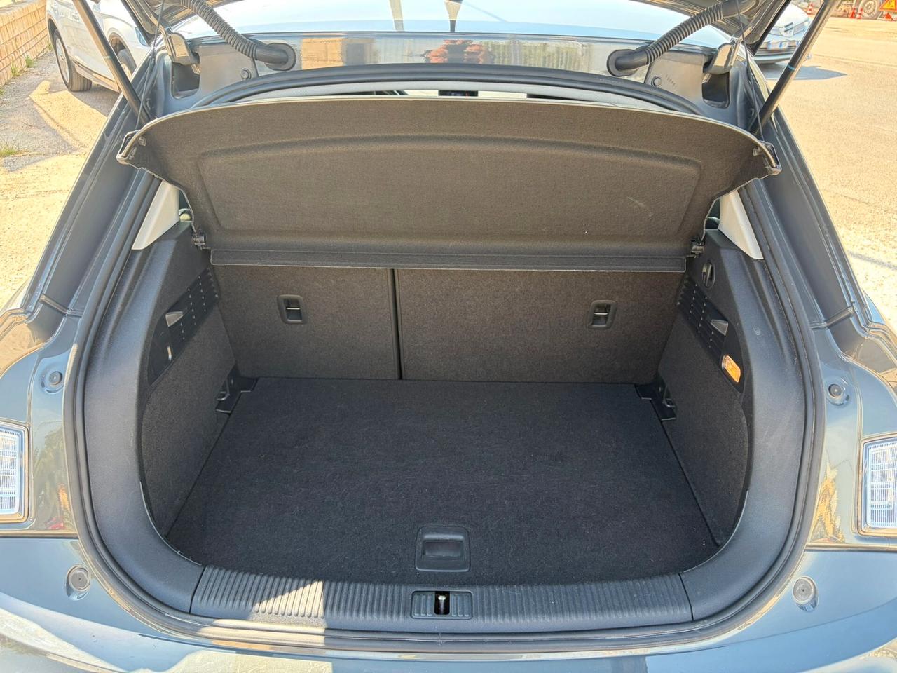 Audi A1 1.0 TFSI ultra Design