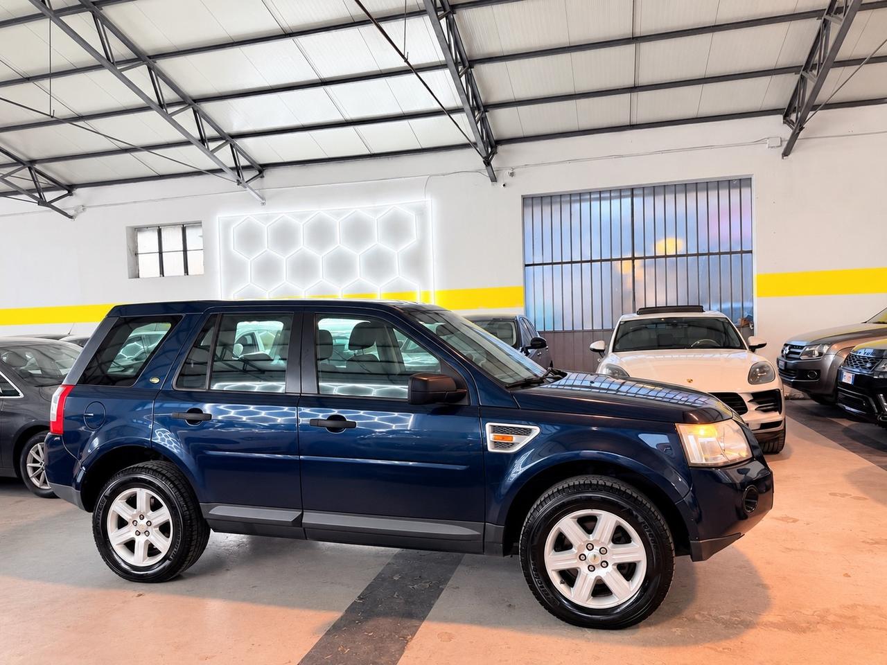 Land Rover Freelander 2.2 TD4 S.W. SE