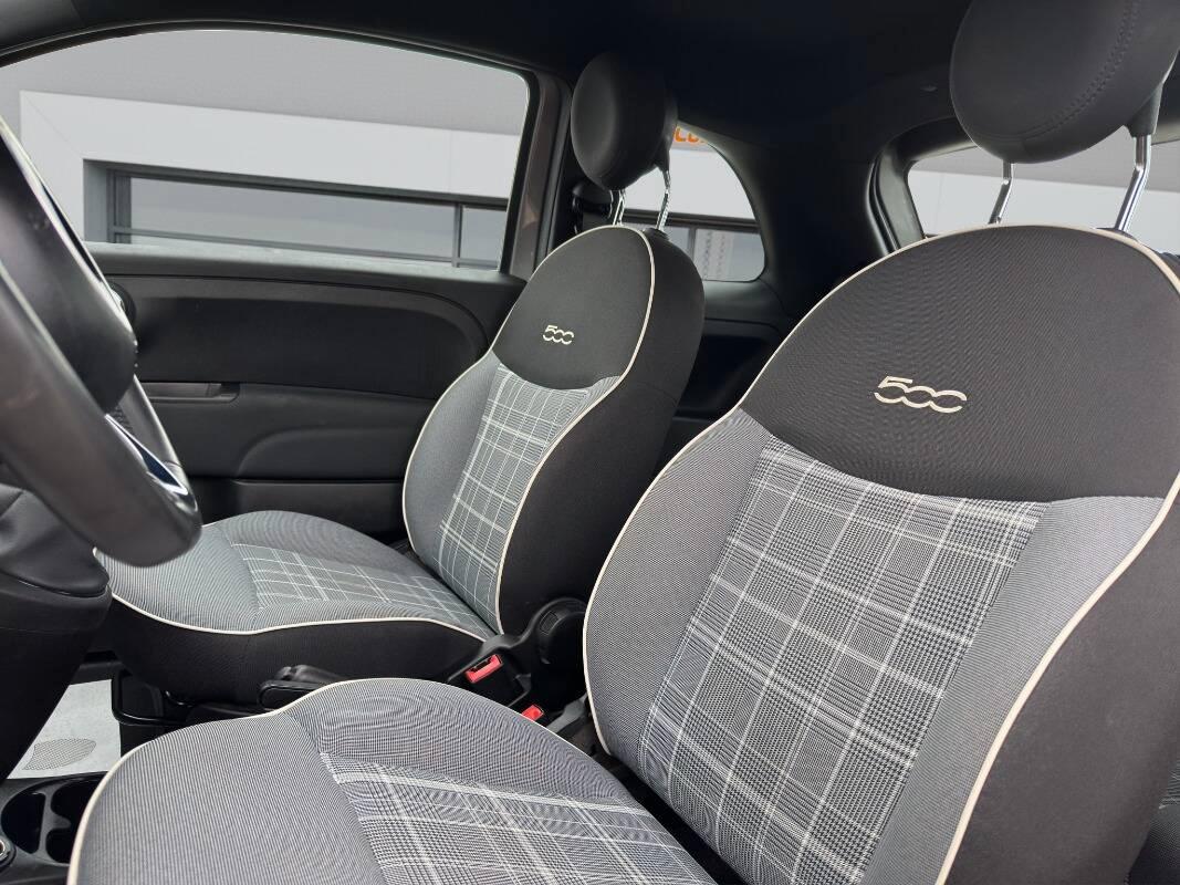 Fiat 500 1.0 hybrid Lounge 70cv con CarPlay