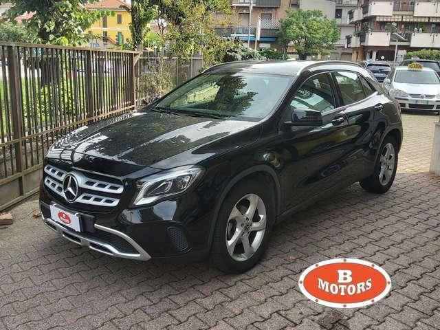 Mercedes-Benz GLA 200 Sport, Navi, Pelle, LED...