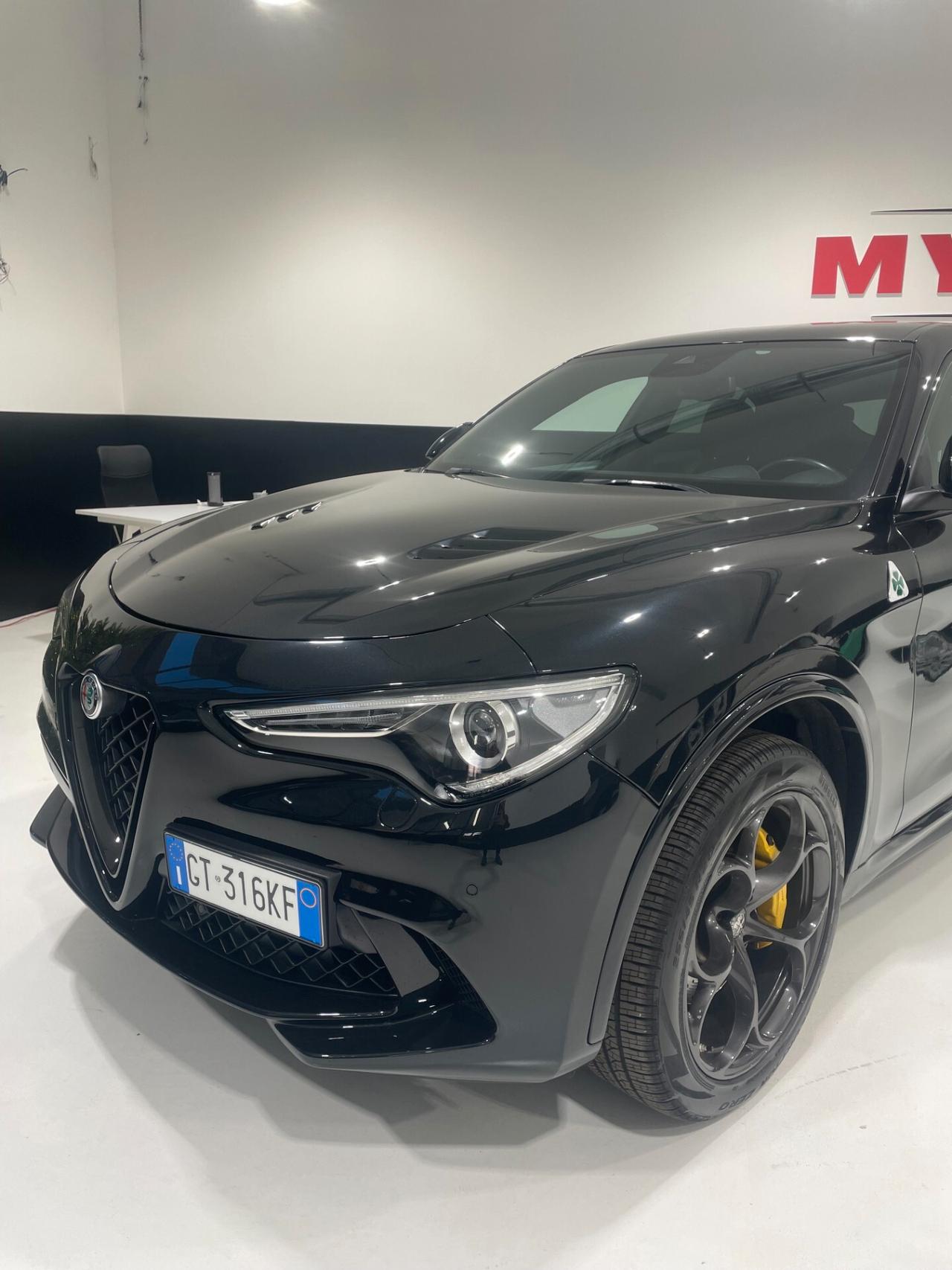 Alfa Romeo Stelvio 2,9 Bi-Turbo V6 Quadrifoglio - SUPER PREZZO