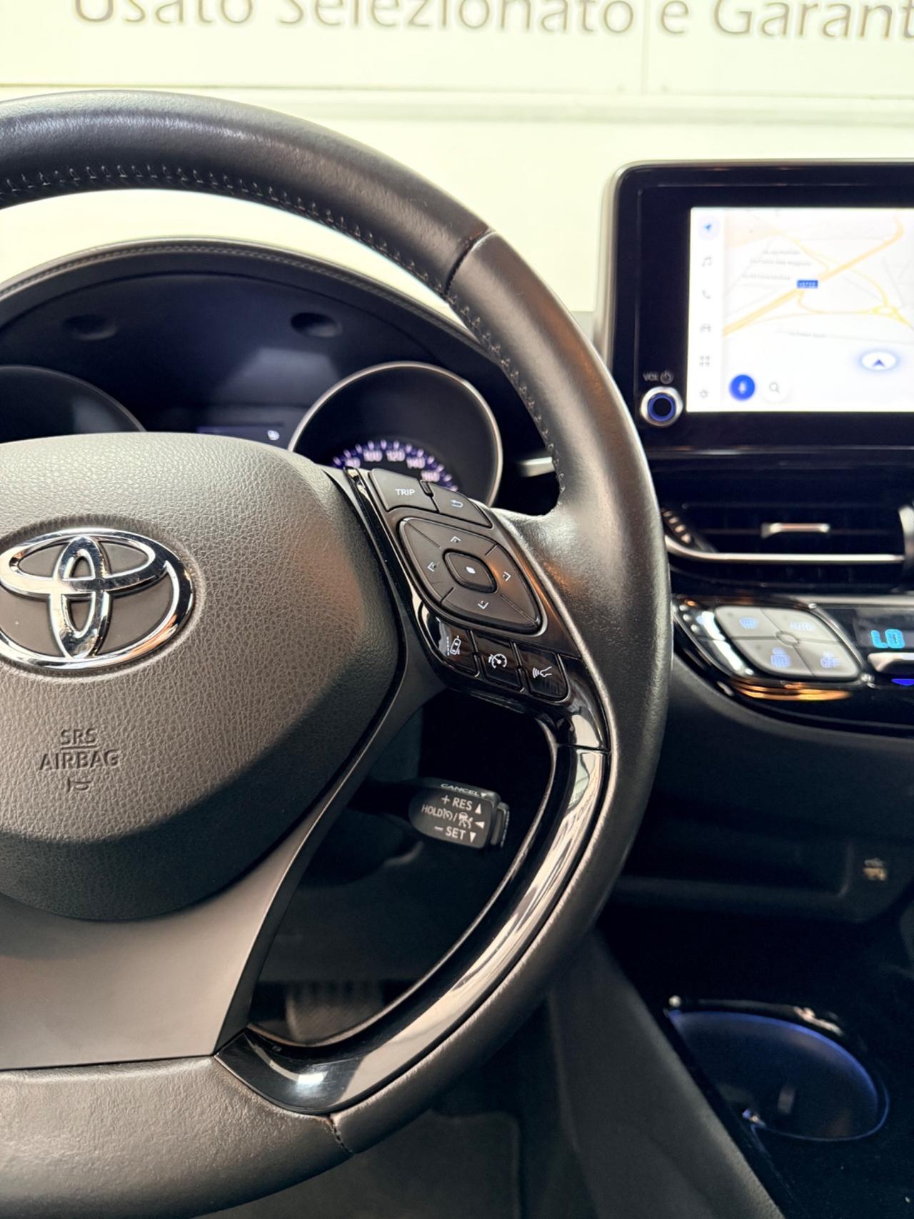 Toyota C-HR 1.8 Hybrid E-CVT 98cv Lounge 07/2022 Neopatentati