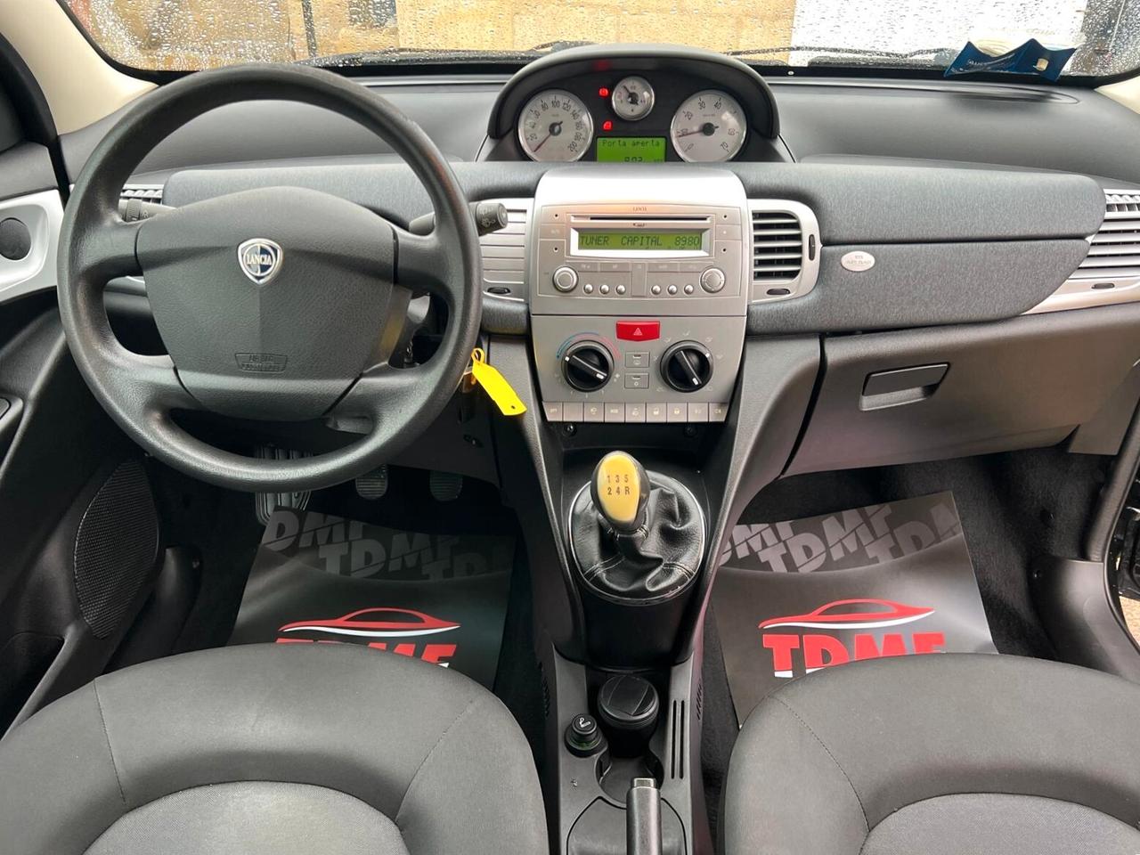 Lancia Ypsilon 1.3 mjt 75 cv