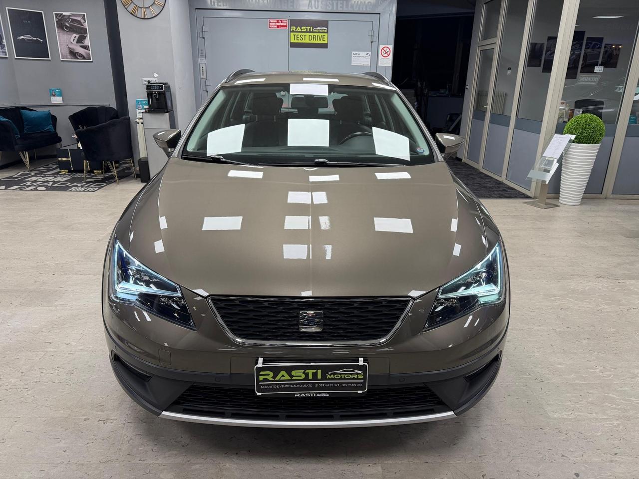 Seat Leon 1.6 TDI 105 CV 4DRIVE ST Start/Stop Style