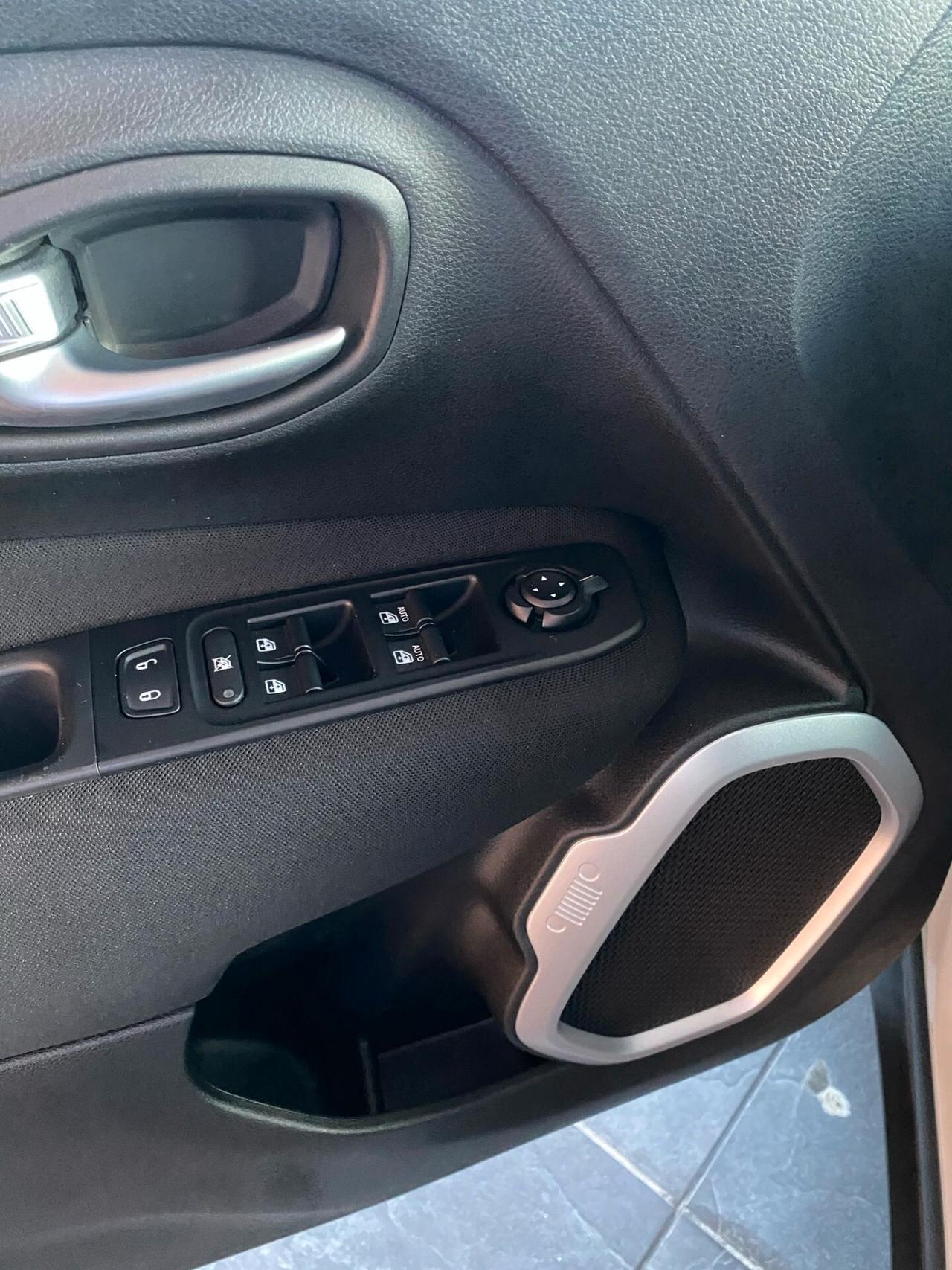 Jeep Renegade 1.6 Mjt 130 CV - 74.389 Km