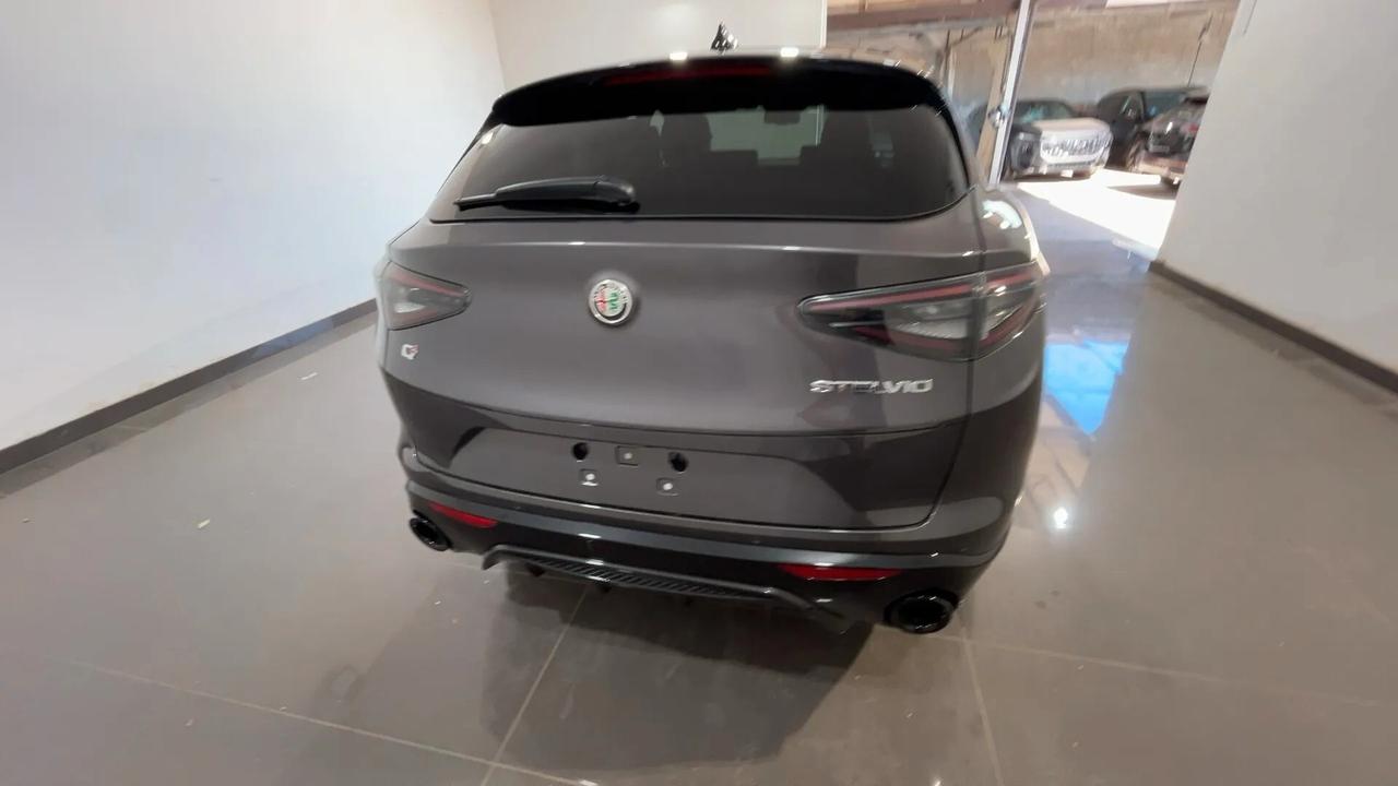 Alfa Romeo Stelvio 2.2 Turbodiesel 210 CV AT8 Q4 Veloce