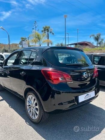 Opel Corsa 1.4 90CV GPL Tech 5 porte Black Edition