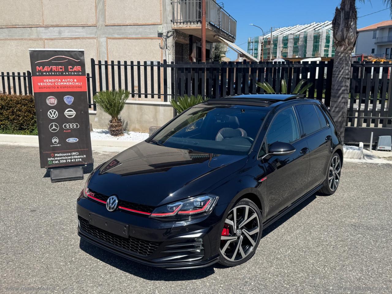VOLKSWAGEN Golf GTI Perf. 2.0 245CV TSI DSG 5p. BMT