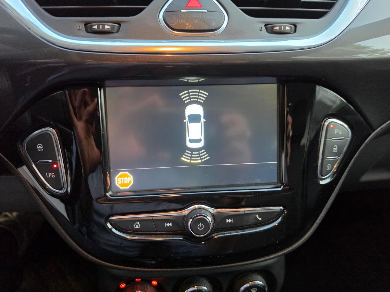 Opel Corsa 1.4 90CV GPL Tech 5 porte Innovation