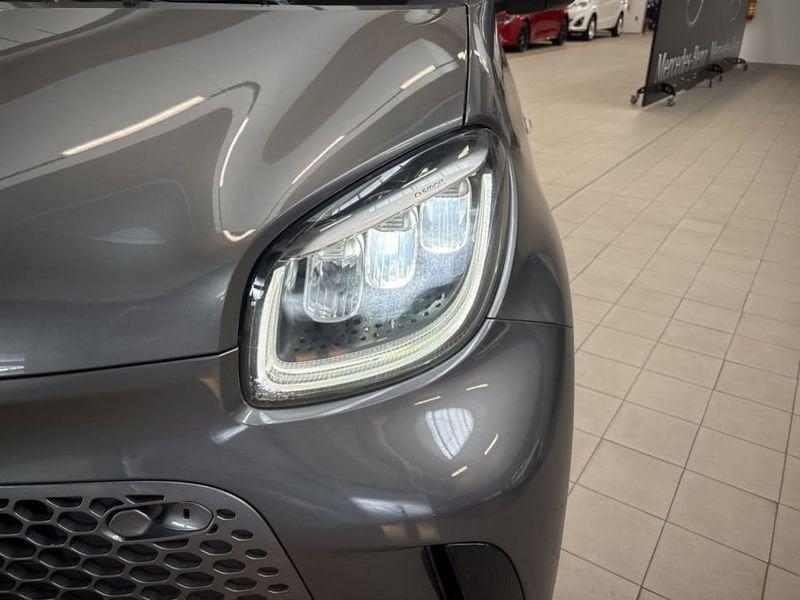 smart forfour EQ RACINGREY 22KW
