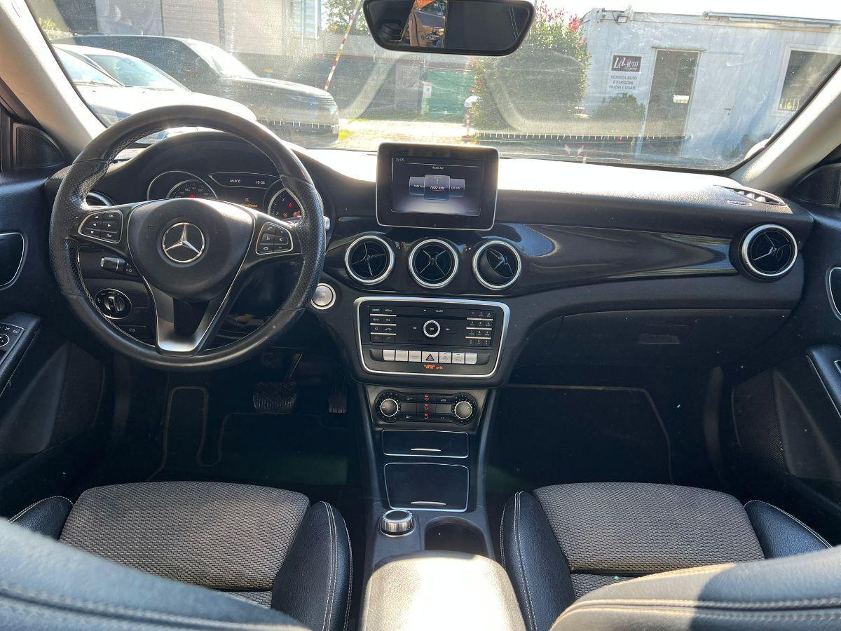 MERCEDES - Classe CLA - CLA 220 d S.W. 4Matic Automatic Premium