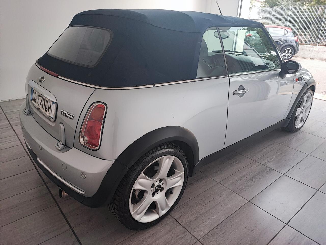 Mini 1.6 16V Cooper Cabrio