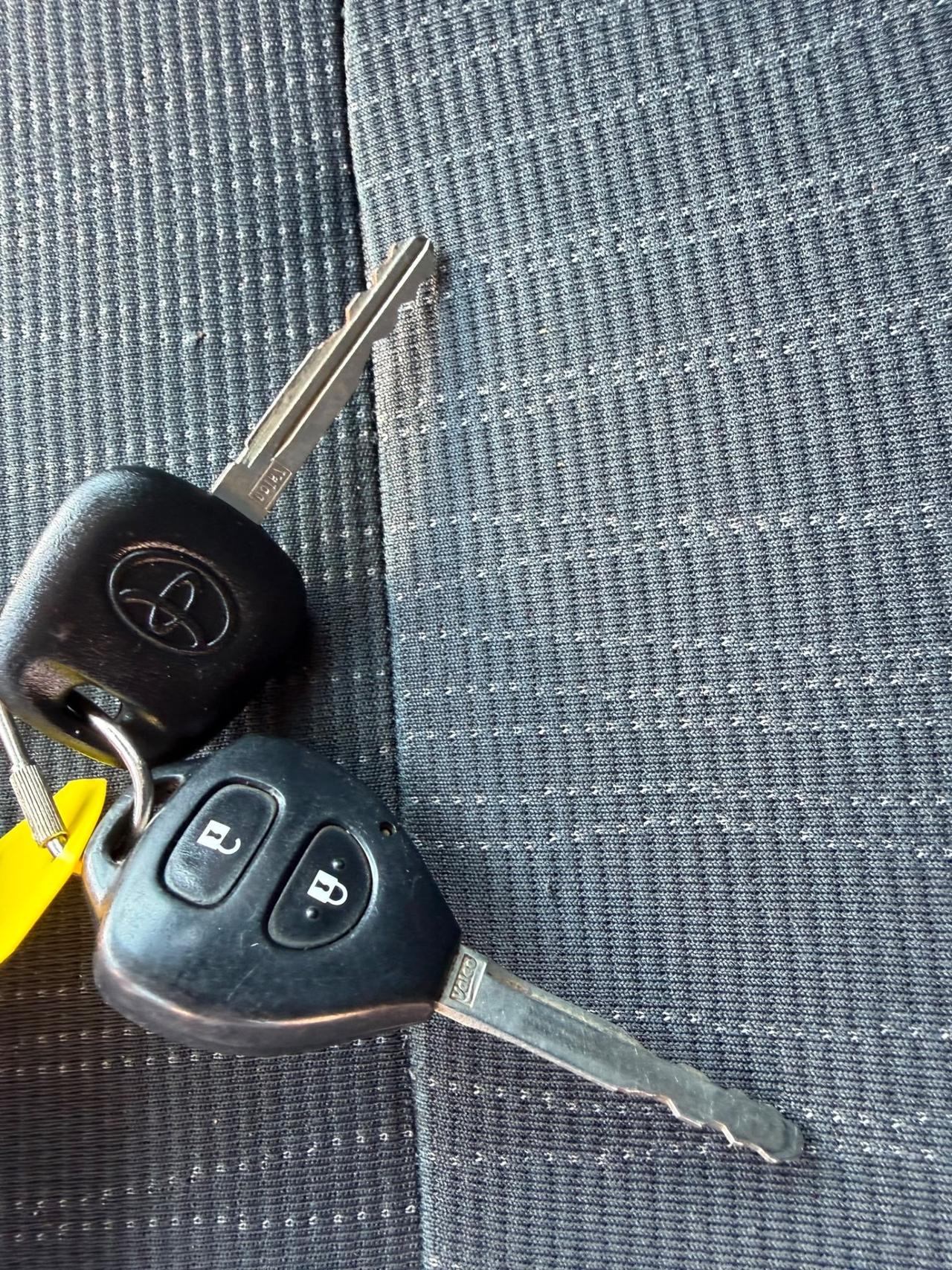 Toyota Auris D-4D Sol