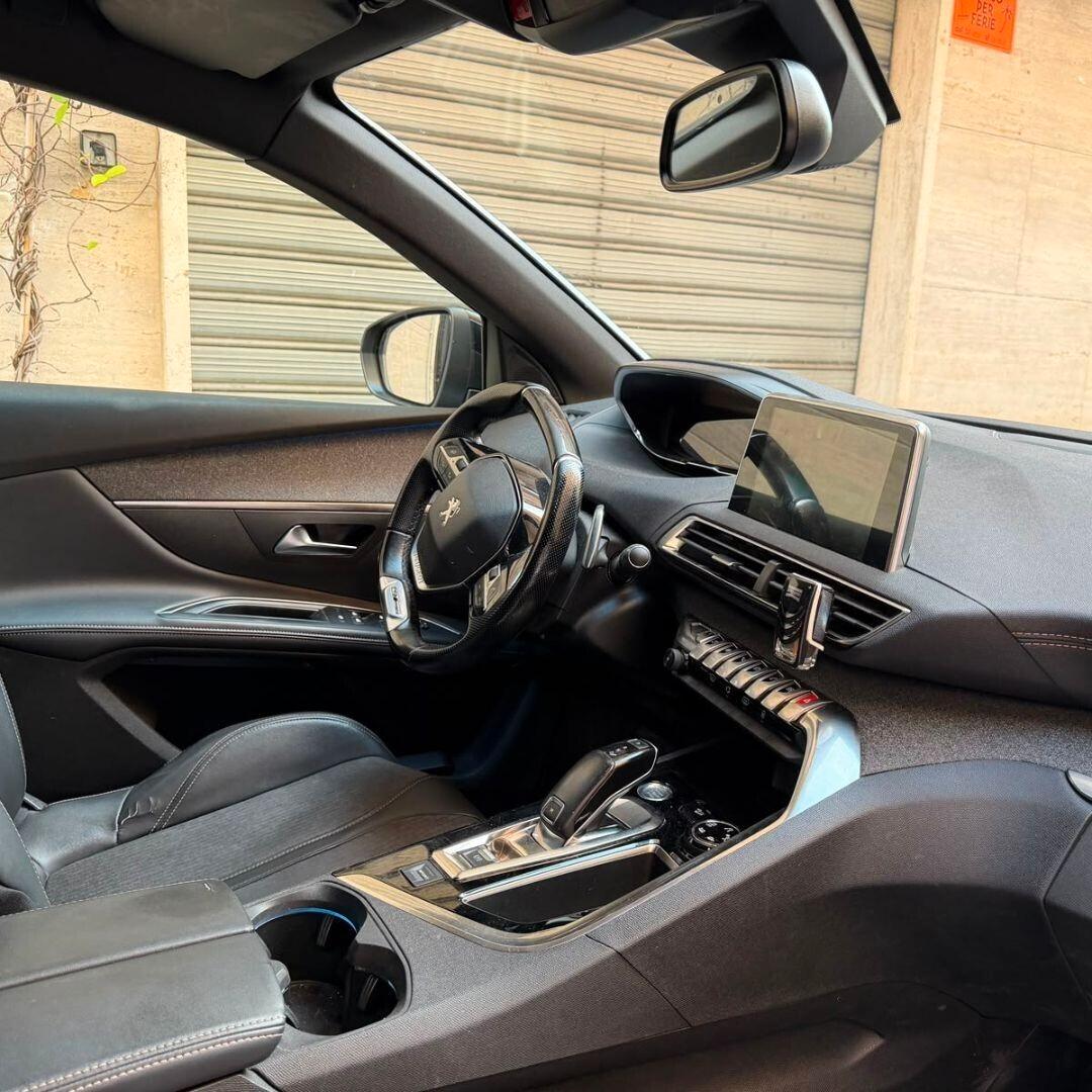 Peugeot 5008 BlueHDi GT Line - 131CV