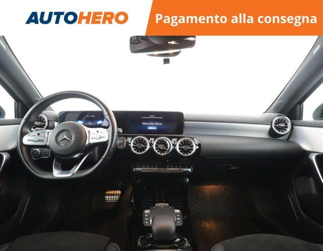 MERCEDES-BENZ A 180 d Automatic Premium