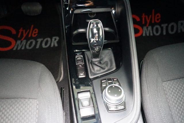 BMW X2 sDrive18d Business-X