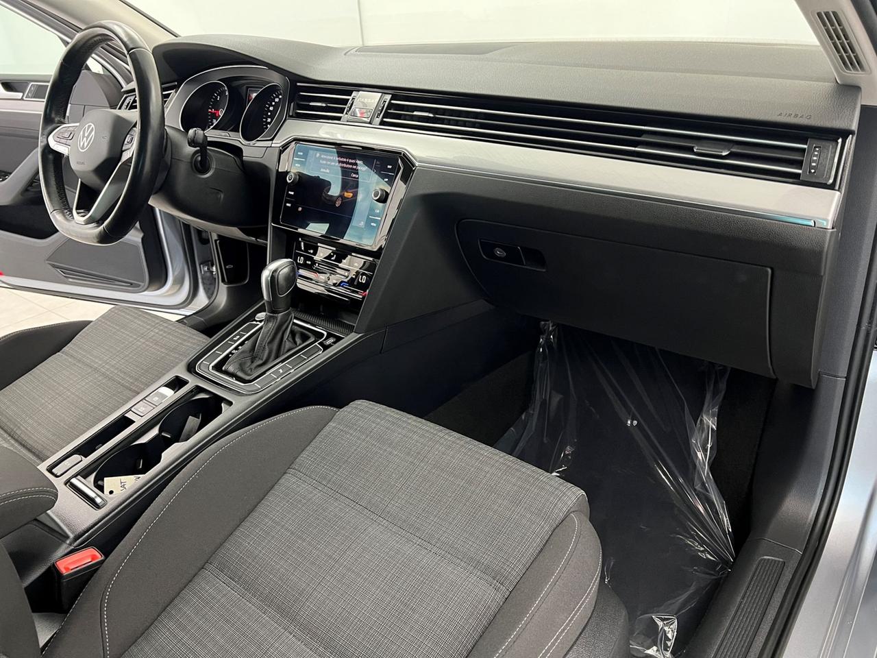 VOLKSWAGEN Passat VIII 2019 Variant Passat Variant 2.0 tdi Business 150cv dsg
