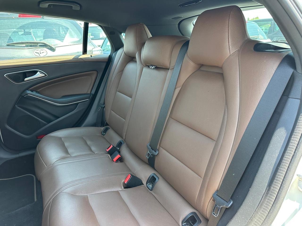 Mercedes-benz CLA 200 d Automatic Premium AMG