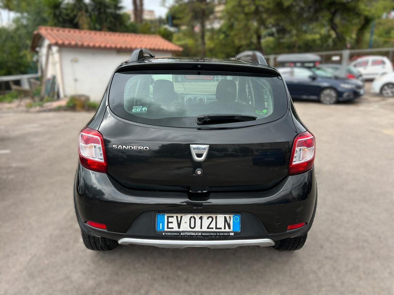 DACIA SANDERO STEPWAY 900 TCe - 2014