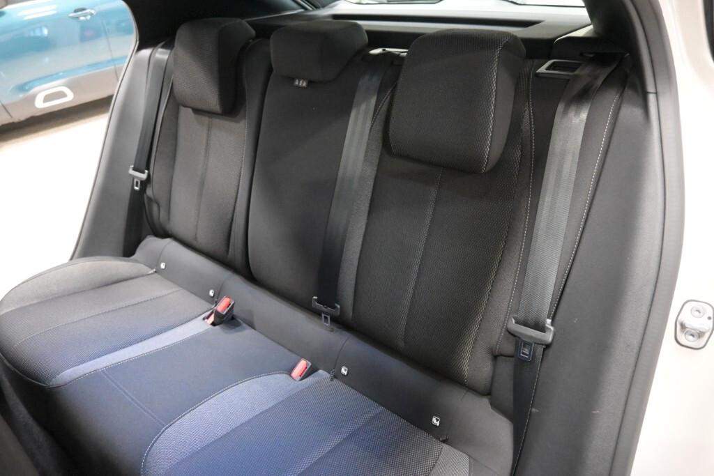 DS 4 1.5 BLUEHDI 130CV AUTOM. BUSINESS ( FARI LED - COCKPIT - CRUISE - MIRROR - SENSORI POST. )