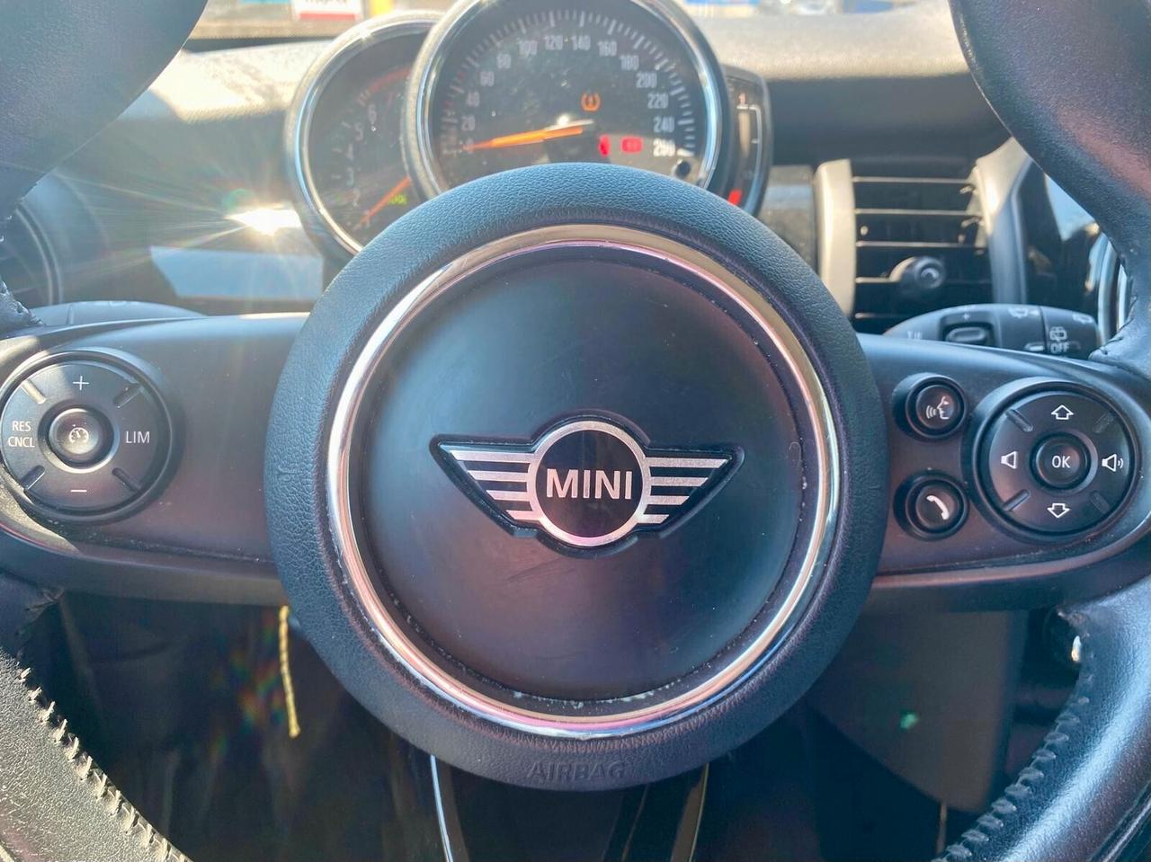 Mini 1.5 Cooper Hype 5 porte