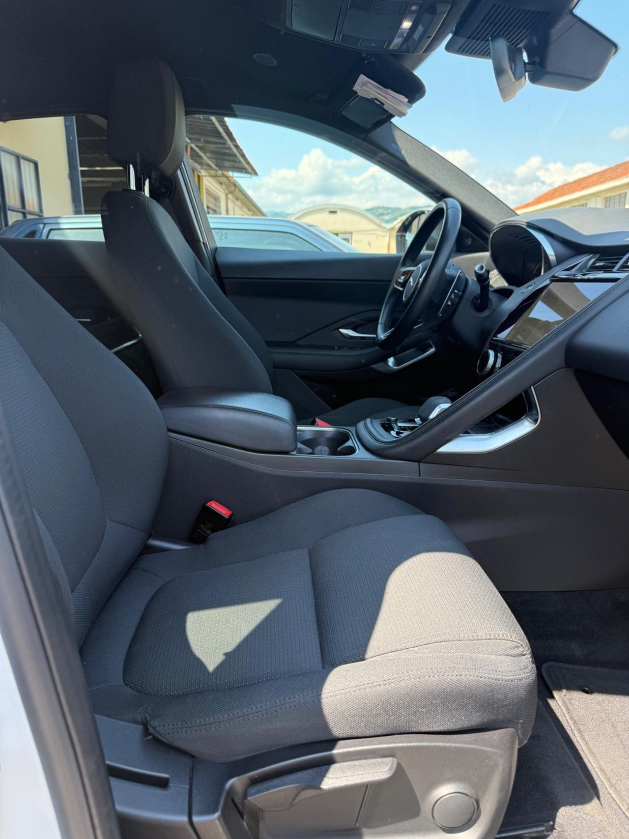 Jaguar E-Pace 2.0D I4 163 CV AWD Auto R-Dynamic HSE